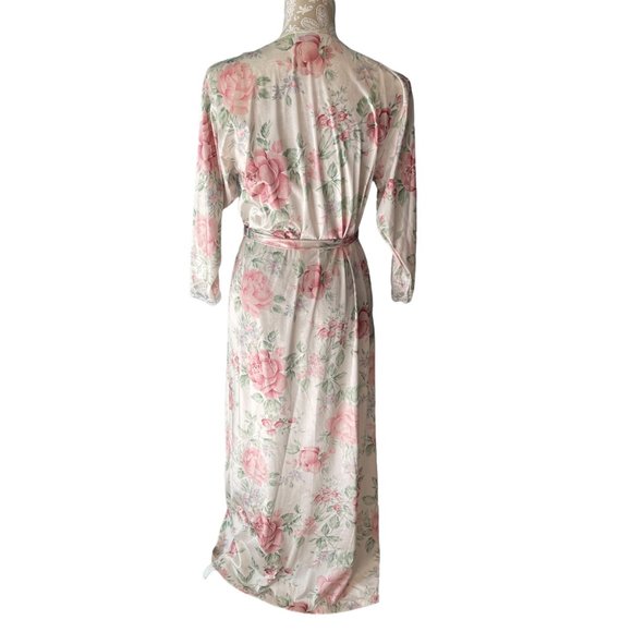 Vintage Lorraine women's satin bath robe size small. - Picture 3 of 9